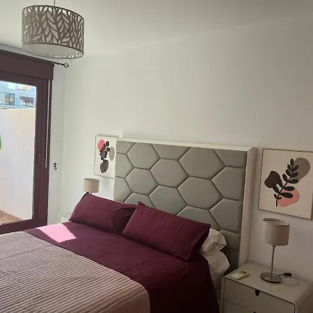 Modern In A Magnificent Mountain Apartamento